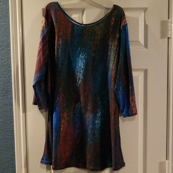 Colorful tunic - Picture 1 of 4